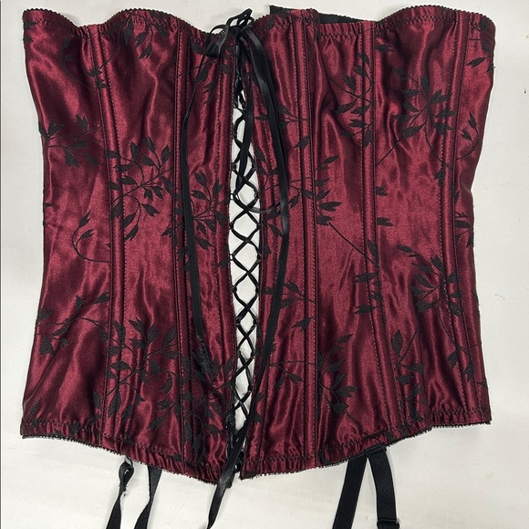 Burgundy Corset Black tie Detailing victoria’s Secret size medium y2k garter - Picture 8 of 8